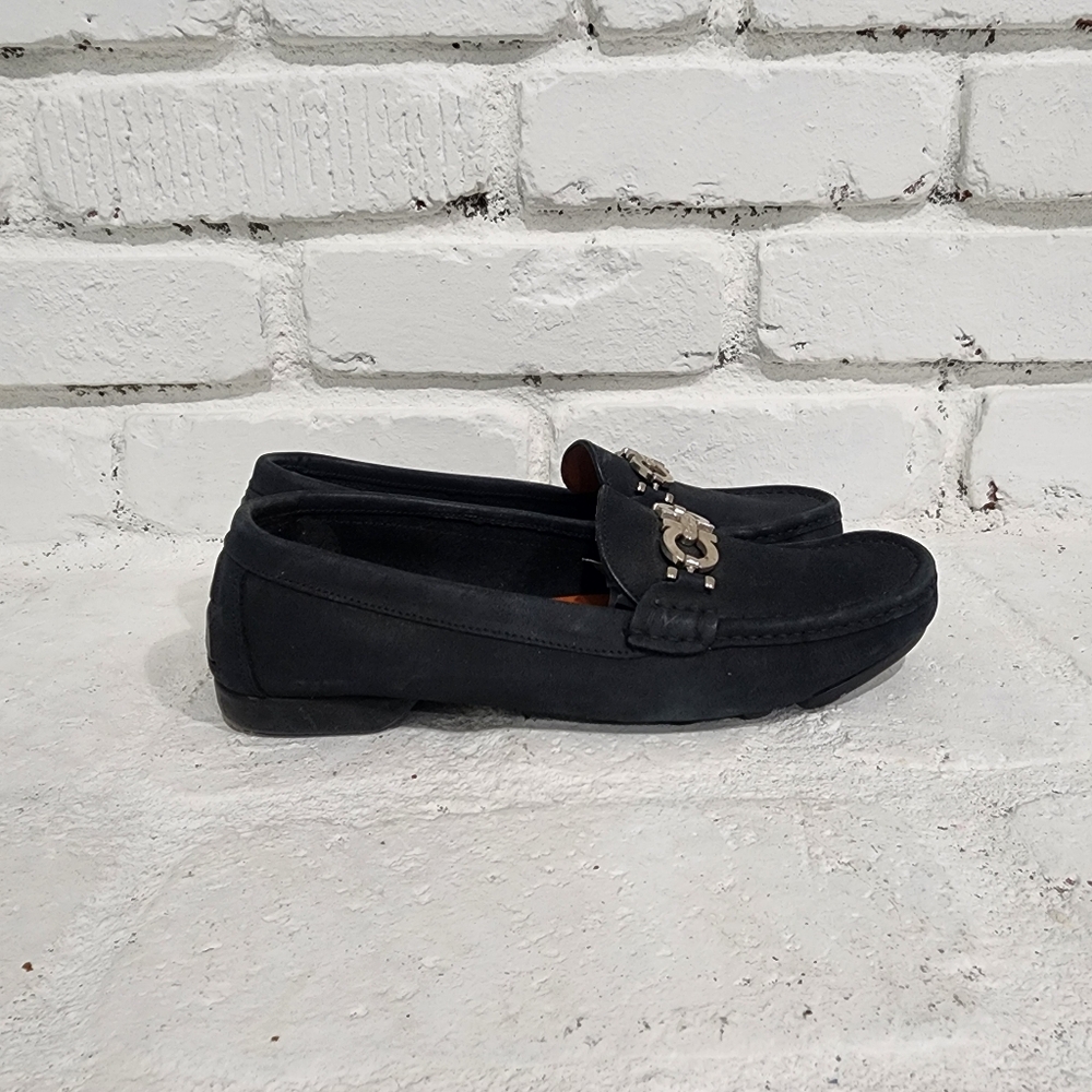 Salvatore Ferragamo Women Black Loafer Silver Logo Size 8.5